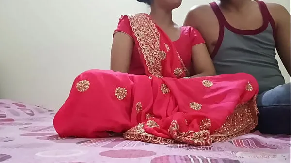 Grote Indian Desi newly married hot bhabhi was fucking on dogy style position with devar in clear Hindi audio warme buis