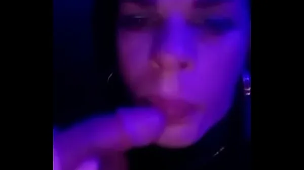 Big White girl cdzinha mama tasty the male's dick until it's hard to fuck her nice warm Tube