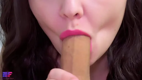 Duża Close up amateur blowjob with cum in mouth ciepła tuba