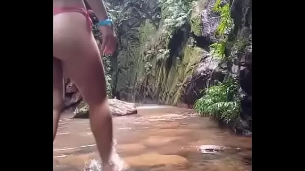 Büyük Super hot in a bikini with her giant round ass teasing the water sıcak Tüp