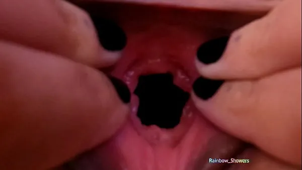 Hungry Pussy Gets Fisted Tiub hangat besar