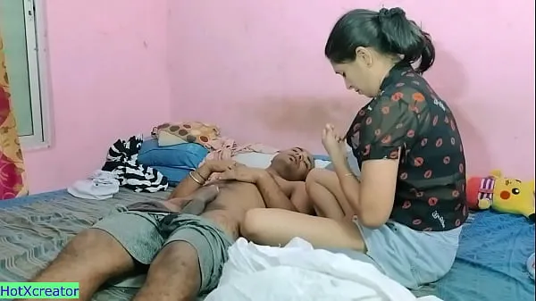 Büyük Indian village Doctor sex! Hindi erotic sex with Hindi audio sıcak Tüp