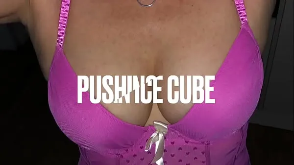 بڑی XxxSmile Presents… Carrina Hindsight Popping Ice Cubes In Pussy POV. Sirscumqueen گرم ٹیوب