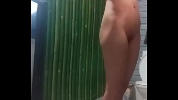 Big Secretly filming a pretty girl bathing her cute body - 02 warm Tube