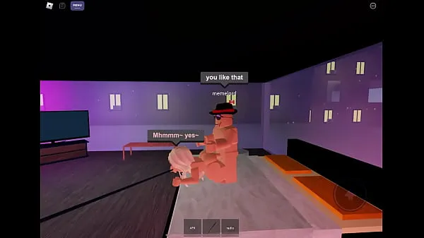 Grote Roblox Barbie Has Her Ass Clapped Hard By A Noob warme buis