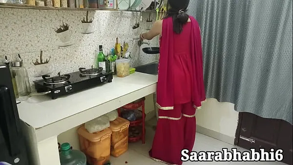 Veľká Dirty bhabhi had sex with devar in kitchen in Hindi audio teplá trubica