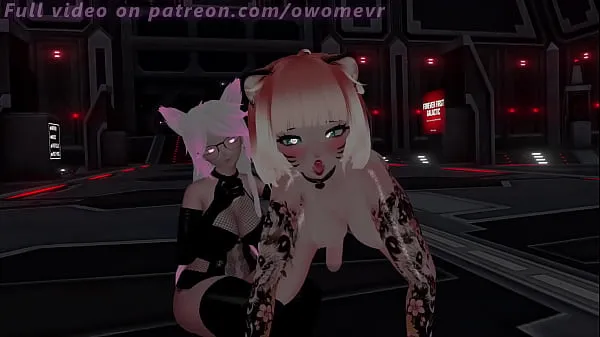 Grote Thicc Femdom Mistress turns her good boy into her desperate slutty good girl - VRChat ERP warme buis