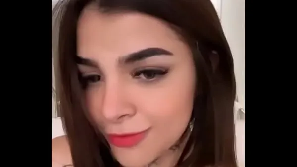 Grote Karely Ruiz shows her vagina warme buis