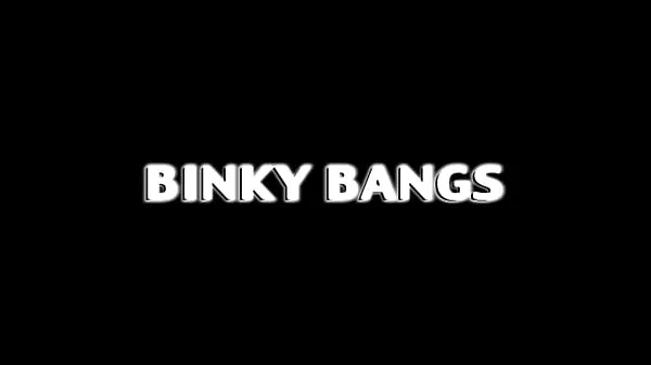 Stort Binky Bangs Worships A Huge Black Dick varmt rør