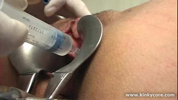 Big Sounding and pierced pussy warm Tube