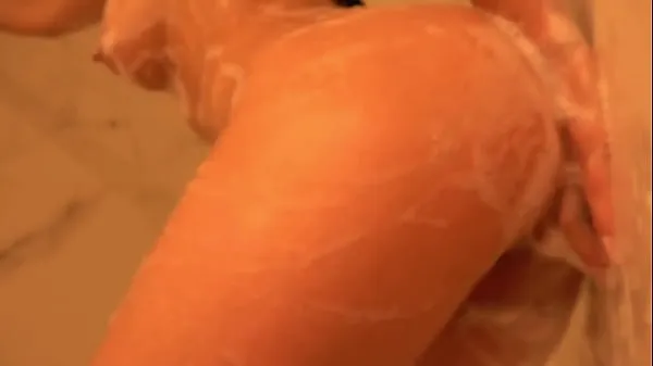 Big Alexa Tomas' intense masturbation in the shower with 2 dildos warm Tube