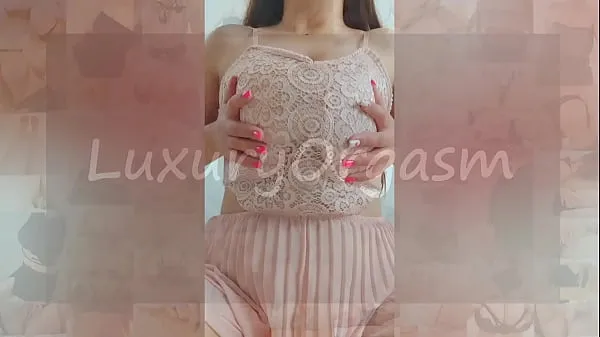बड़ी Pretty girl in pink dress and brown hair plays with her big tits - LuxuryOrgasm गर्म ट्यूब