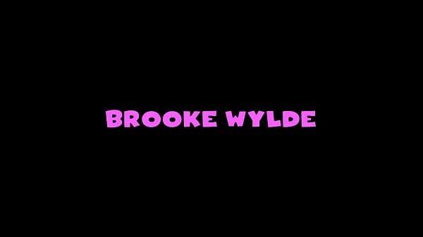大Hot Teen Blonde Brooke Wylde Gets Her Titties And Pussy Worshipped暖管