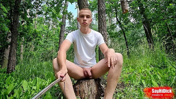 Big Go naked in the woods. Soft foreskin to hard big cock warm Tube