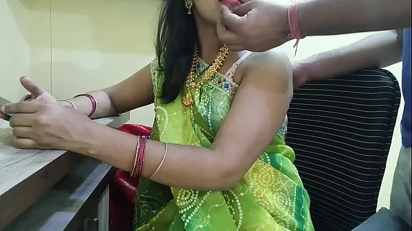 Stort Indian hot girl amazing XXX hot sex with Office Boss varmt rör