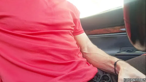 Public Exposure: Man touching his big dick in a Car - Almost Busted Tabung hangat yang besar