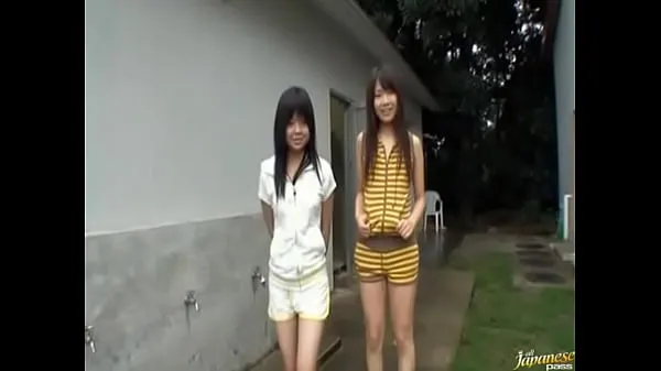 Stort 2 japaneses girls pissssss varmt rør