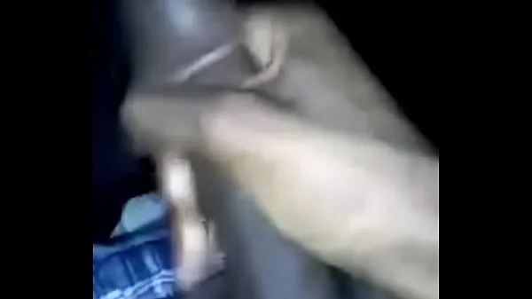 Grande horny black teen strokes his dick tubo quente