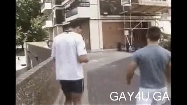 Velika Brits gay fucked topla cev